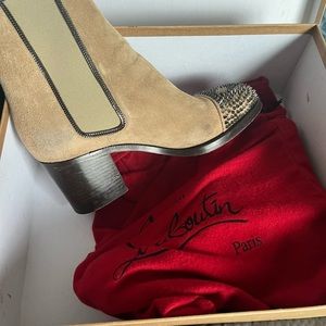 Christian Louboutin Women's Sz 8 Otaboo 70 Chelsea Camel Suede Ankle Boots